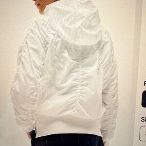 Athleta White Hooded Lightweight Jacket - ladies